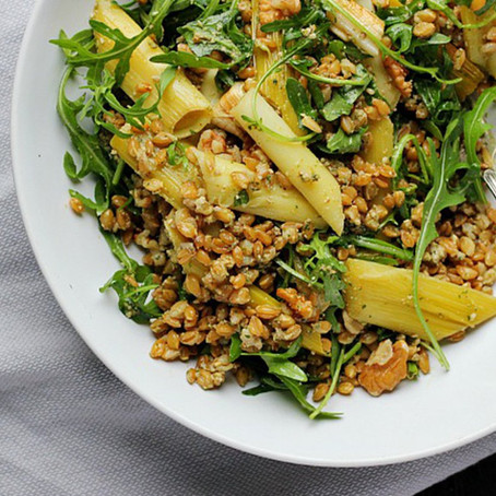 Prebiotics: what are they and why you need them in your routine